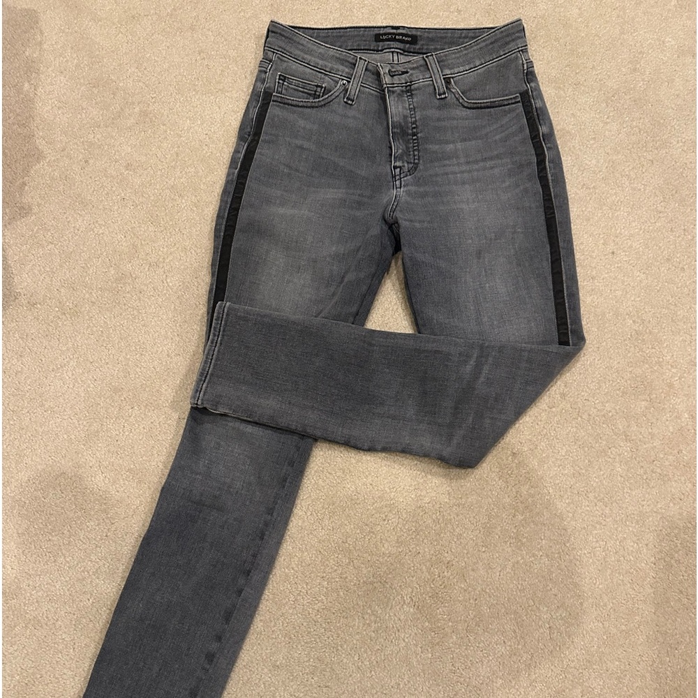 Lucky Jeans